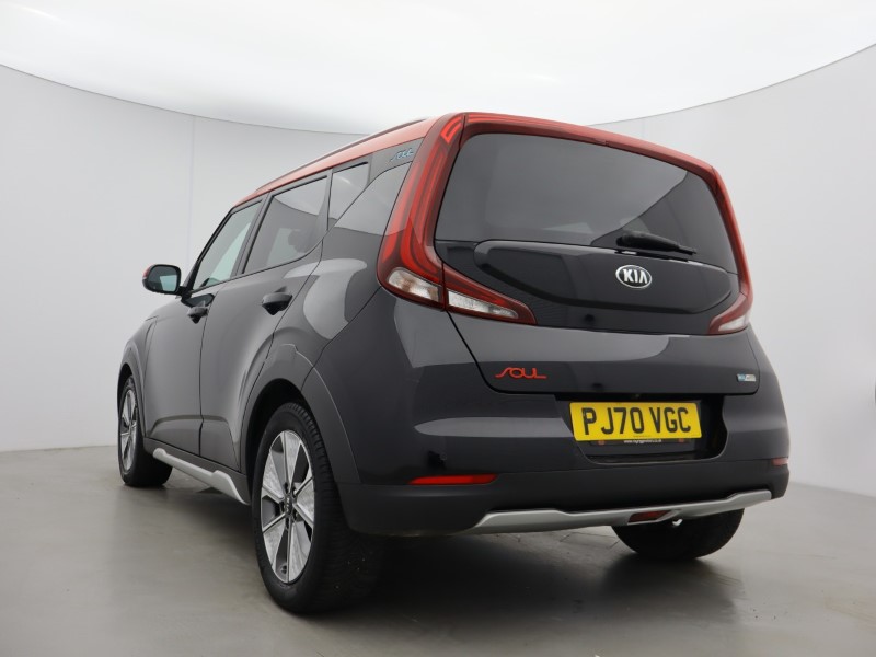 2021 (70) KIA SOUL 150kW First Edition 64kWh 5dr Auto 5919610