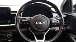 2024 (24) KIA STONIC 1.0T GDi 99 GT-Line 5dr 5905488