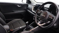 2024 (24) KIA STONIC 1.0T GDi 99 GT-Line 5dr 5905492