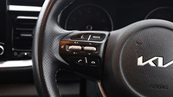 2024 (24) KIA STONIC 1.0T GDi 99 GT-Line 5dr 5905489