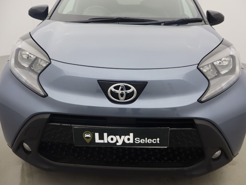 2024 (24) TOYOTA AYGO X 1.0 VVT-i Edge 5dr 5959009