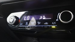 2024 (24) TOYOTA AYGO X 1.0 VVT-i Edge 5dr 5959042