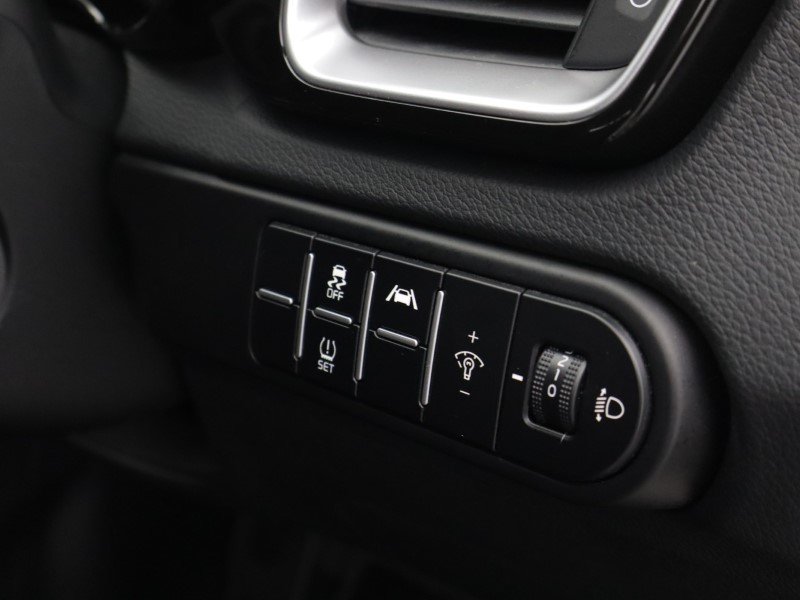2025 (75) KIA XCEED 1.0T GDi ISG 113 Pure 5dr 5937654