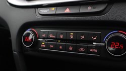 2025 (75) KIA XCEED 1.0T GDi ISG 113 Pure 5dr 5937661