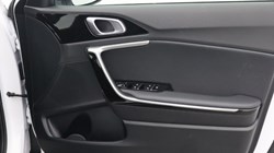 2025 (75) KIA XCEED 1.0T GDi ISG 113 Pure 5dr 5937650