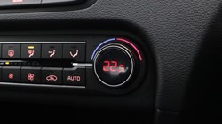 2025 (75) KIA XCEED 1.0T GDi ISG 113 Pure 5dr 5937663