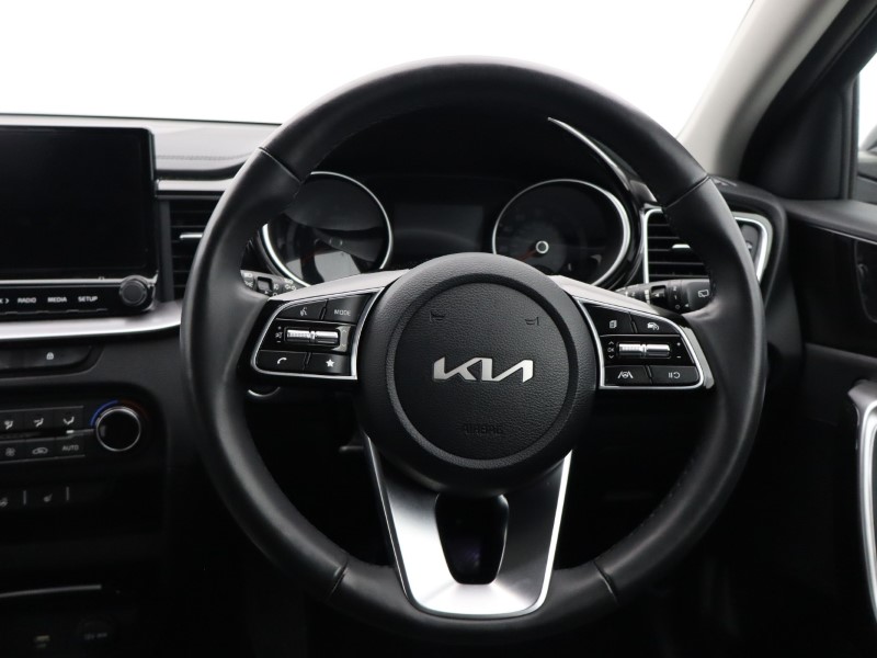 2025 (75) KIA XCEED 1.5T GDi ISG 138 3 5dr 5965664