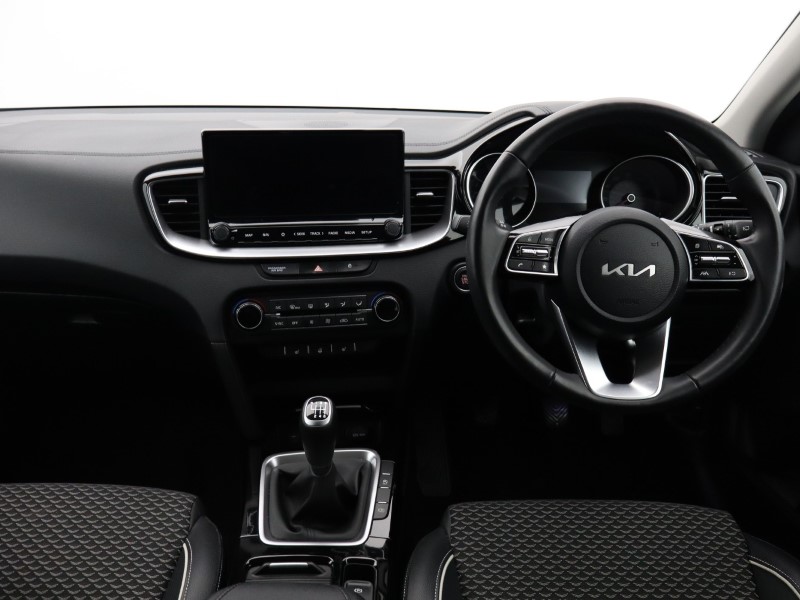 2025 (75) KIA XCEED 1.5T GDi ISG 138 3 5dr 5965663