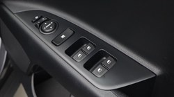 2018 (68) KIA STONIC 1.0T GDi 2 5dr 5986452