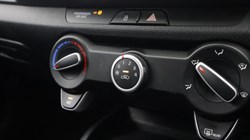 2018 (68) KIA STONIC 1.0T GDi 2 5dr 5986461