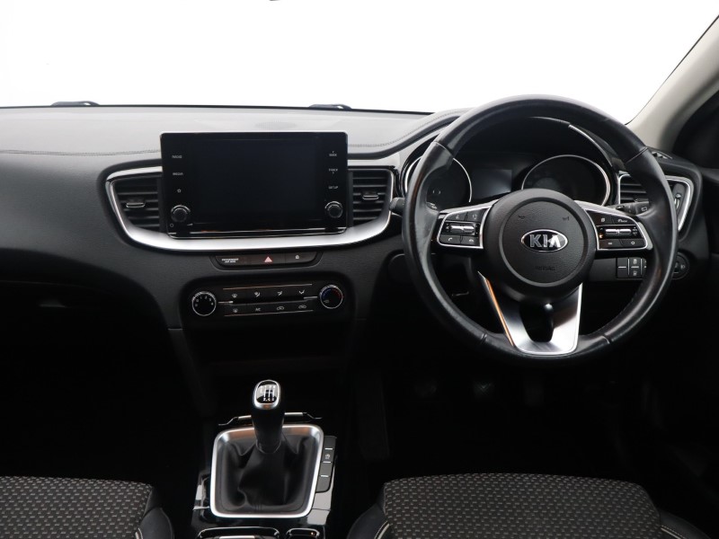 2021 (71) KIA XCEED 1.0T GDi ISG Edition 5dr 5981118