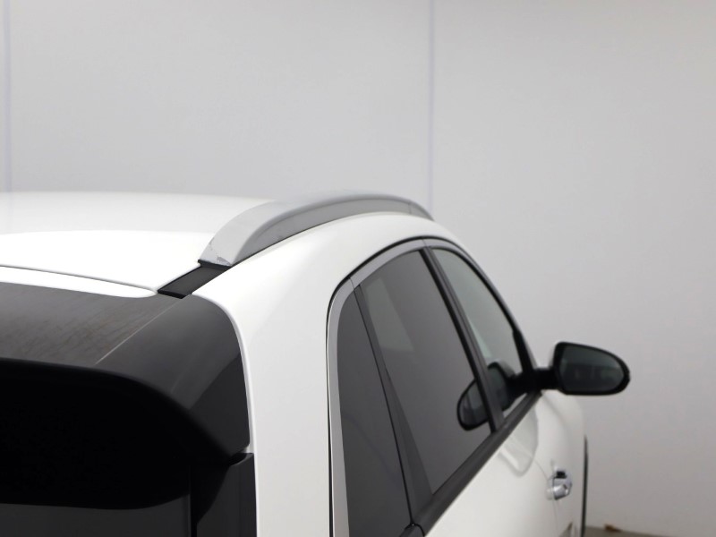 2020 (20) KIA E-NIRO 150kW 4 64kWh 5dr Auto 5987748