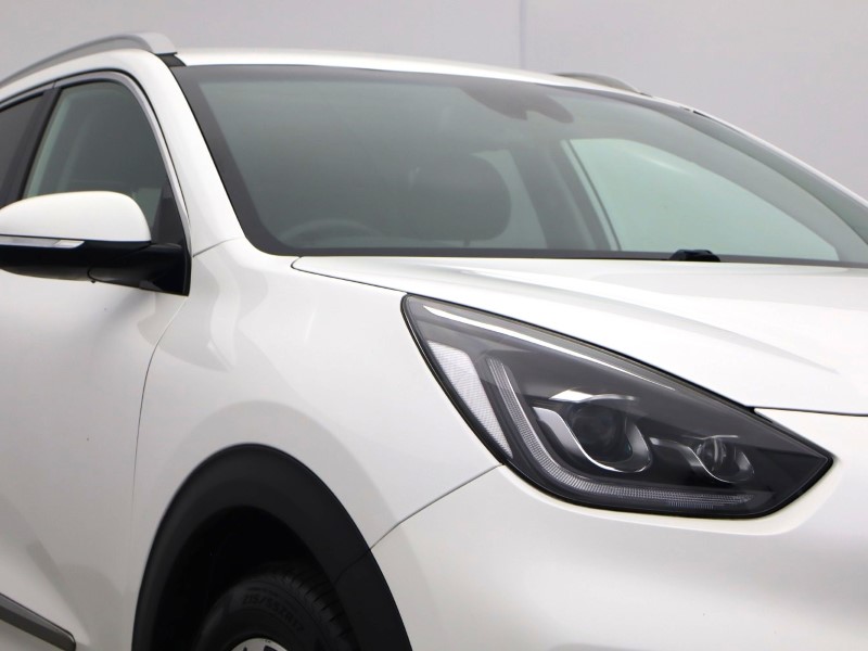 2020 (20) KIA E-NIRO 150kW 4 64kWh 5dr Auto 5987750