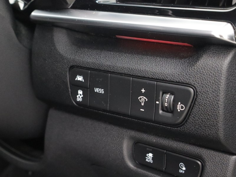 2020 (20) KIA E-NIRO 150kW 4 64kWh 5dr Auto 5987732