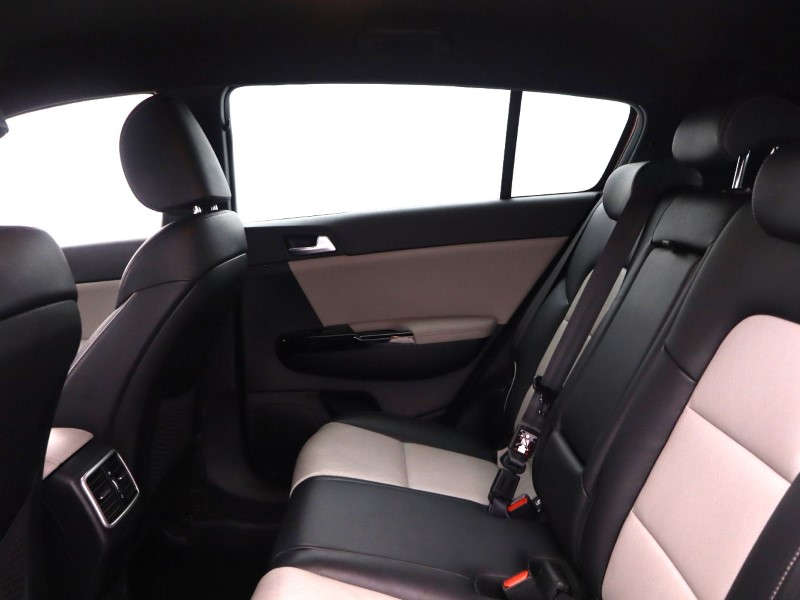 2022 (71) KIA SPORTAGE 1.6 CRDi 48V ISG GT-Line 5dr 5980065