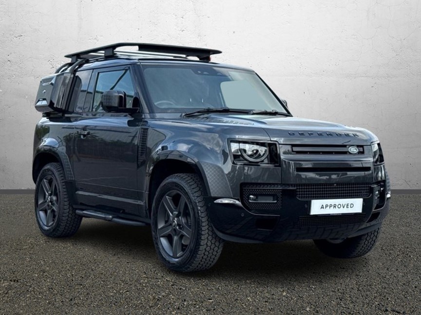 2024 (74) LAND ROVER COMMERCIAL DEFENDER 3.0 D250 Hard Top X-Dynamic HSE Auto