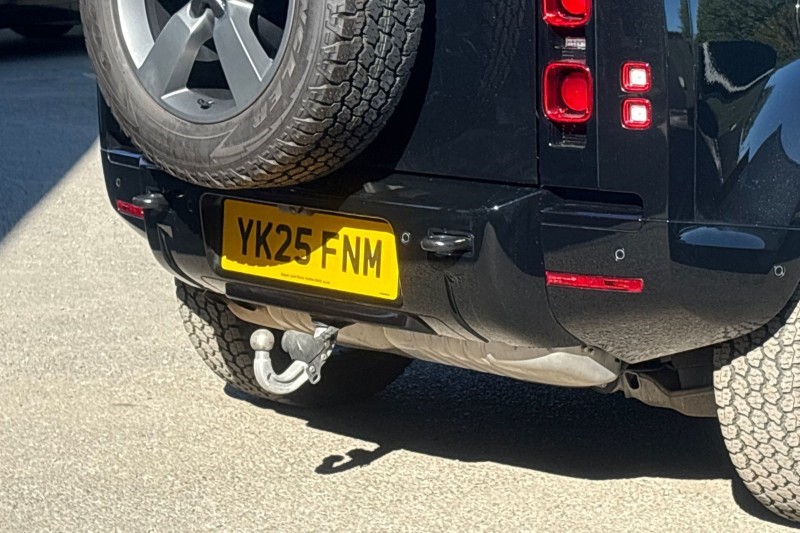 2025 (25) LAND ROVER COMMERCIAL DEFENDER 3.0 D350 Hard Top X-Dynamic HSE Auto [3 Seat] 5336156