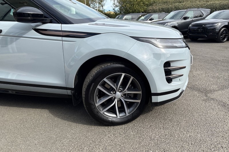 2025 (74) LAND ROVER RANGE ROVER EVOQUE 1.5 P270e Dynamic SE 5dr Auto 5363898