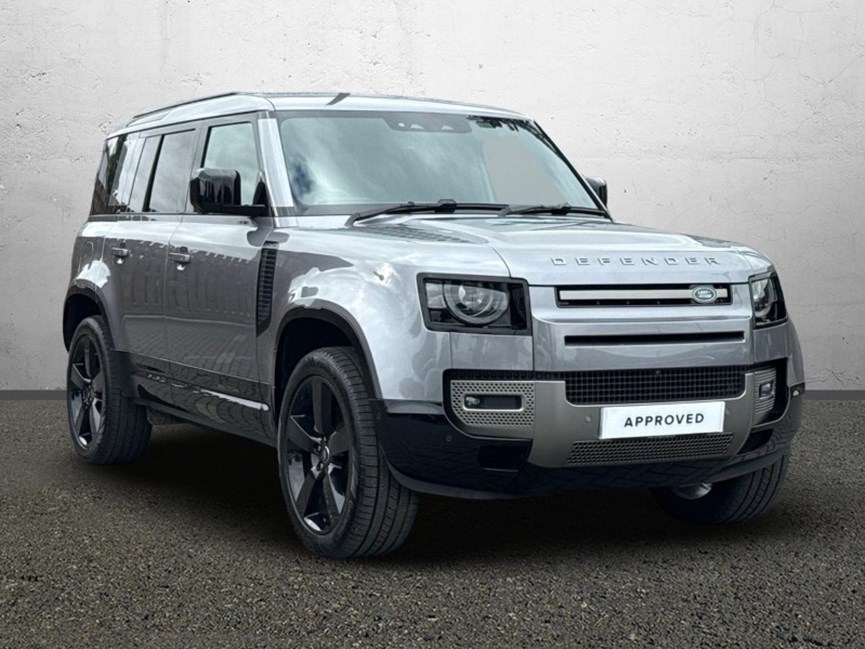 2024 (73) LAND ROVER DEFENDER 3.0 D300 X-Dynamic SE 110 5dr Auto
