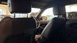 2024 (74) LAND ROVER RANGE ROVER EVOQUE 2.0 D200 Dynamic SE 5dr Auto 4499397