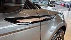2024 (74) LAND ROVER RANGE ROVER EVOQUE 2.0 D200 Dynamic SE 5dr Auto 4499396
