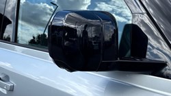 2024 (24) LAND ROVER DEFENDER 3.0 D300 X-Dynamic HSE 90 3dr Auto 4524542