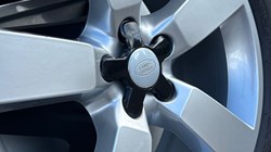 2024 (24) LAND ROVER DEFENDER 3.0 D300 X-Dynamic HSE 90 3dr Auto 4524537