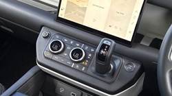 2024 (24) LAND ROVER DEFENDER 3.0 D300 X-Dynamic HSE 90 3dr Auto 4524507