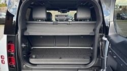 2024 (24) LAND ROVER DEFENDER 3.0 D300 X-Dynamic HSE 90 3dr Auto 4524504