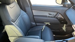 2024 (74) LAND ROVER RANGE ROVER SPORT 3.0 D300 Dynamic SE 5dr Auto 4508310