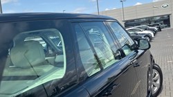 2023 (73) LAND ROVER RANGE ROVER 3.0 D300 HSE 4dr Auto 4495972