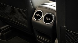 2022 (22) MERCEDES-BENZ GLB 200 AMG Line Premium 5dr 7G-Tronic 4550476