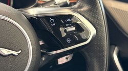 2022 (22) JAGUAR F-PACE 2.0 D200 R-Dynamic Black 5dr Auto AWD 4683021