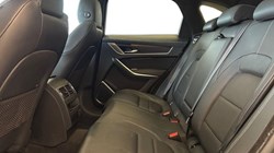 2022 (22) JAGUAR F-PACE 2.0 D200 R-Dynamic Black 5dr Auto AWD 4682996