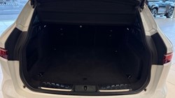 2022 (22) JAGUAR F-PACE 2.0 D200 R-Dynamic Black 5dr Auto AWD 4683002