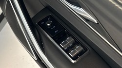 2022 (22) JAGUAR F-PACE 2.0 D200 R-Dynamic Black 5dr Auto AWD 4683015