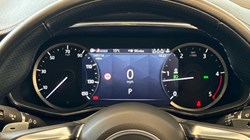 2022 (22) JAGUAR F-PACE 2.0 D200 R-Dynamic Black 5dr Auto AWD 4683008