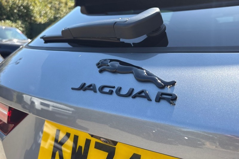 2024 (74) JAGUAR F-PACE 2.0 P400e R-Dynamic HSE Black 90th Anniv 5dr Auto 5360969
