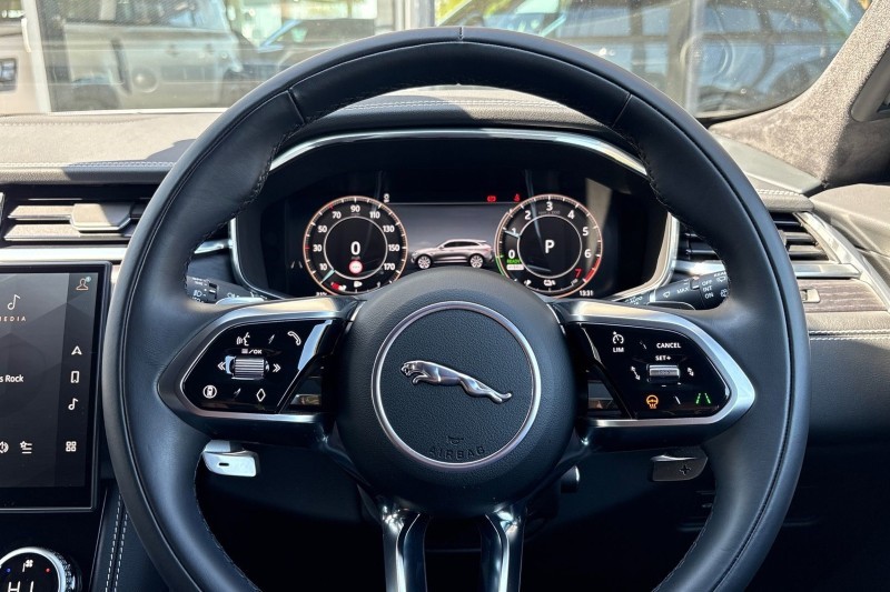 2024 (74) JAGUAR F-PACE 2.0 P400e R-Dynamic HSE Black 90th Anniv 5dr Auto 5360948