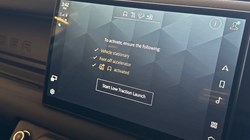 2025 (75) LAND ROVER DEFENDER 3.0 D250 X-Dynamic SE 110 5dr Auto 5126310