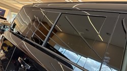 2025 (75) LAND ROVER DEFENDER 3.0 D250 X-Dynamic SE 110 5dr Auto 5126326