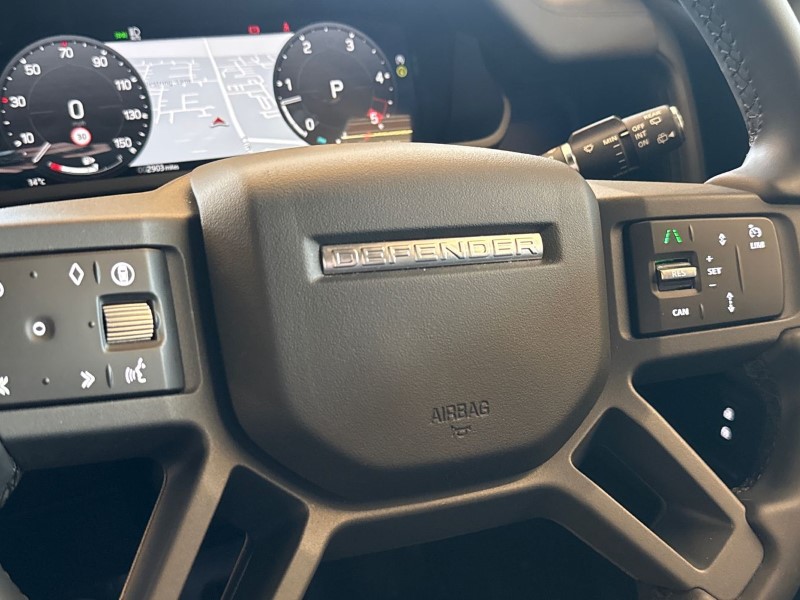 2025 (75) LAND ROVER DEFENDER 3.0 D250 X-Dynamic SE 110 5dr Auto 5126304