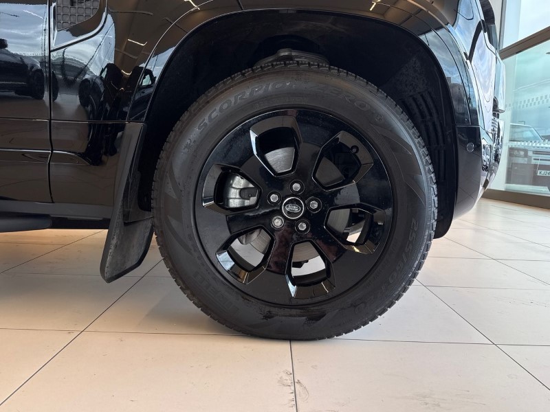 2025 (75) LAND ROVER DEFENDER 3.0 D250 X-Dynamic SE 110 5dr Auto 5126285