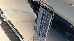 2025 (75) LAND ROVER DEFENDER 3.0 D250 X-Dynamic SE 110 5dr Auto 5126297