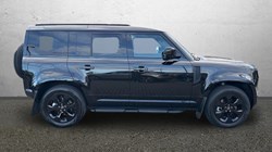 2025 (75) LAND ROVER DEFENDER 3.0 D250 X-Dynamic SE 110 5dr Auto 5126282