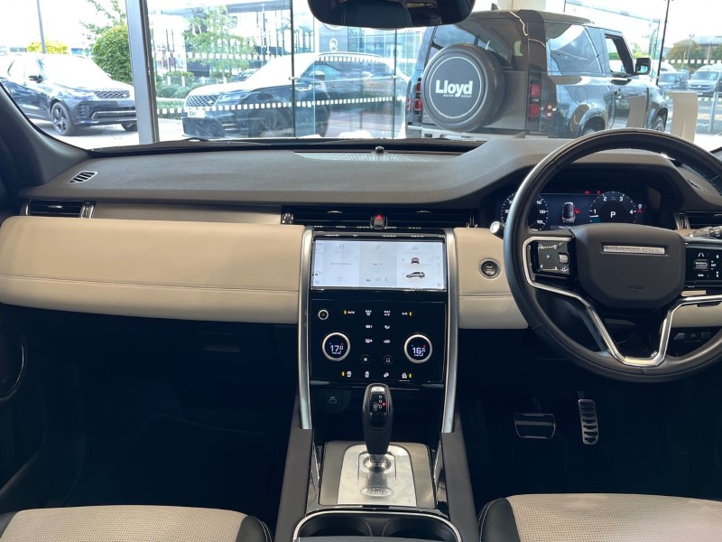 2023 (72) LAND ROVER DISCOVERY SPORT 2.0 D200 R-Dynamic HSE 5dr Auto 4596939