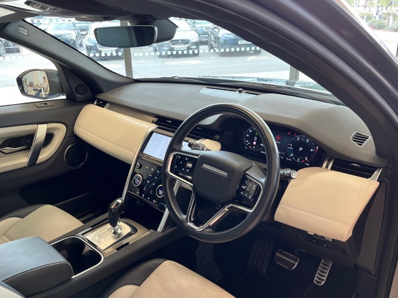 2023 (72) LAND ROVER DISCOVERY SPORT 2.0 D200 R-Dynamic HSE 5dr Auto 4596975