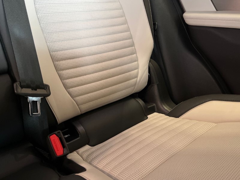 2023 (72) LAND ROVER DISCOVERY SPORT 2.0 D200 R-Dynamic HSE 5dr Auto 4596958