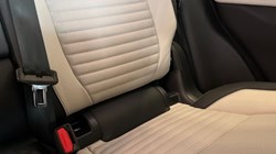 2023 (72) LAND ROVER DISCOVERY SPORT 2.0 D200 R-Dynamic HSE 5dr Auto 4596958