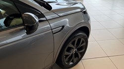 2023 (72) LAND ROVER DISCOVERY SPORT 2.0 D200 R-Dynamic HSE 5dr Auto 4596945